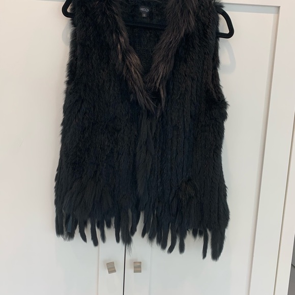Nwot 100% rabbit fur and 100% raccoon fur vest size small - Picture 2 of 4